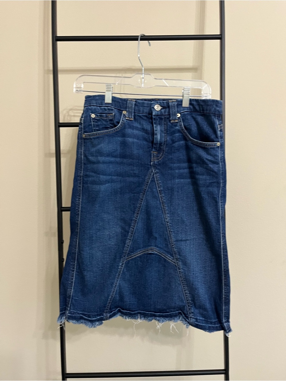 7 For All Mankind Denim Midi Skirt 27 Dark Wash Raw Hem Cotton Spandex Small S - Picture 3 of 13